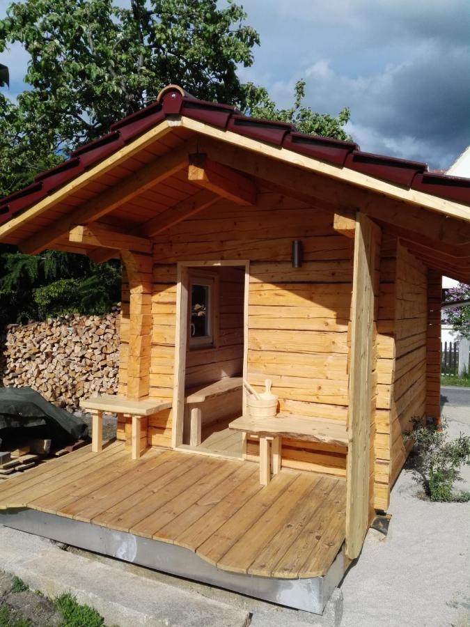 Ferienwohnung Niesky Esterno foto