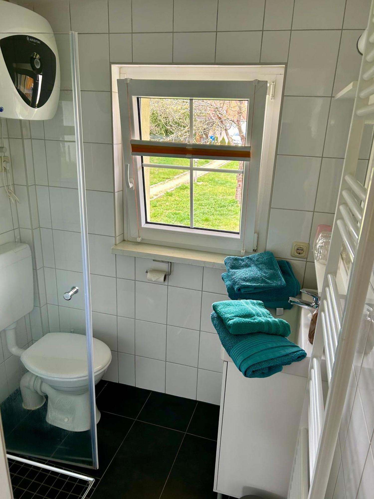 Ferienwohnung Niesky Esterno foto